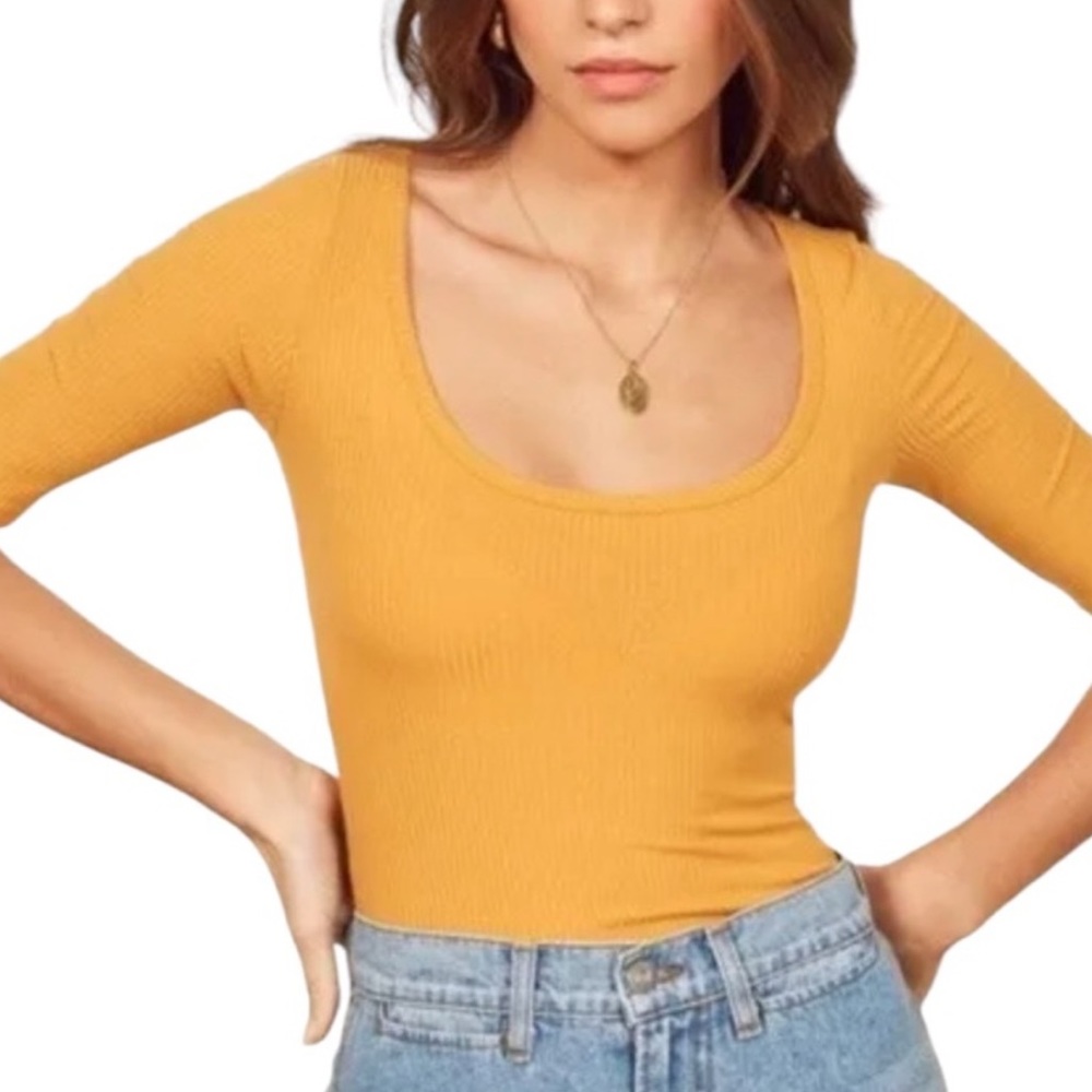 2/$15 Reformation Delia Ribbed jersey top in mustard yellow Size XS